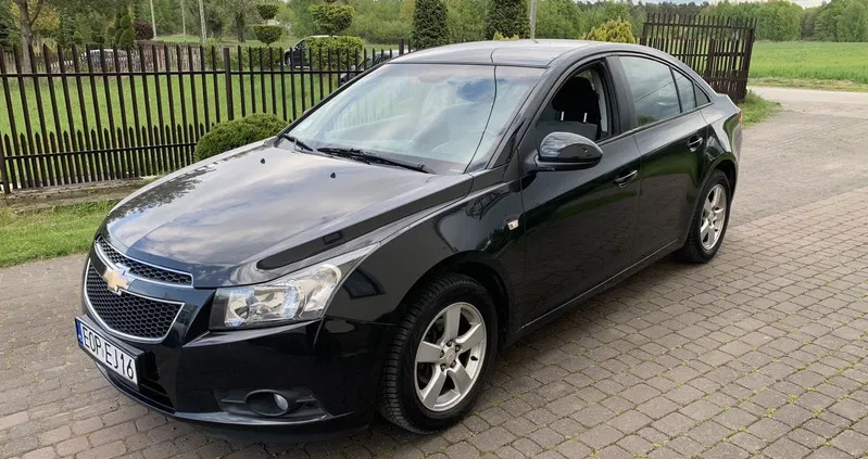 samochody osobowe Chevrolet Cruze cena 19900 przebieg: 193000, rok produkcji 2010 z Garwolin